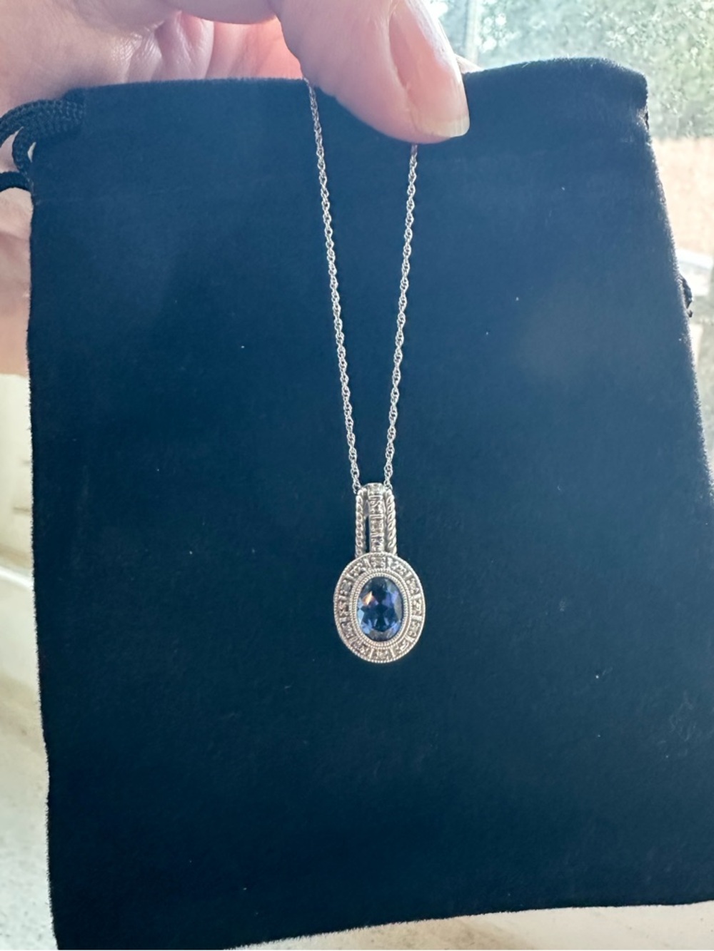 10K White Gold Sapphire Blue Pendant Necklace Halo Vintage Style - Picture 3 of 7
